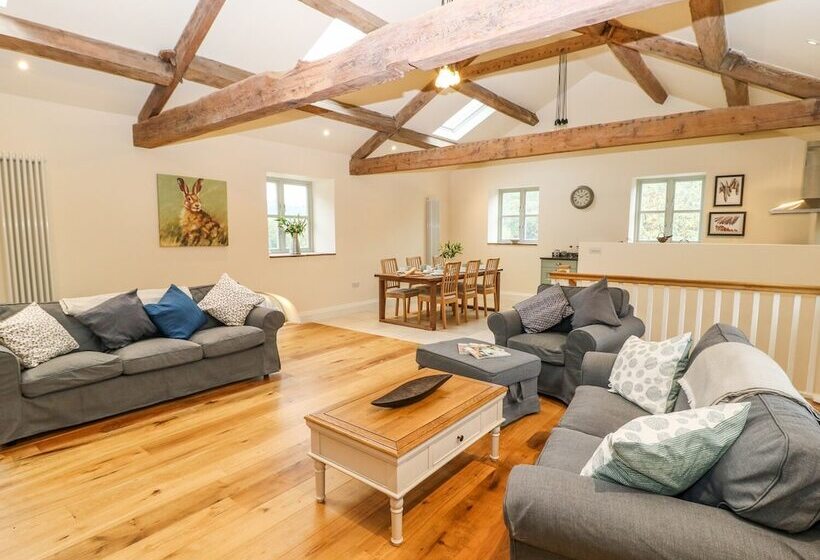 Morgan's Barn
