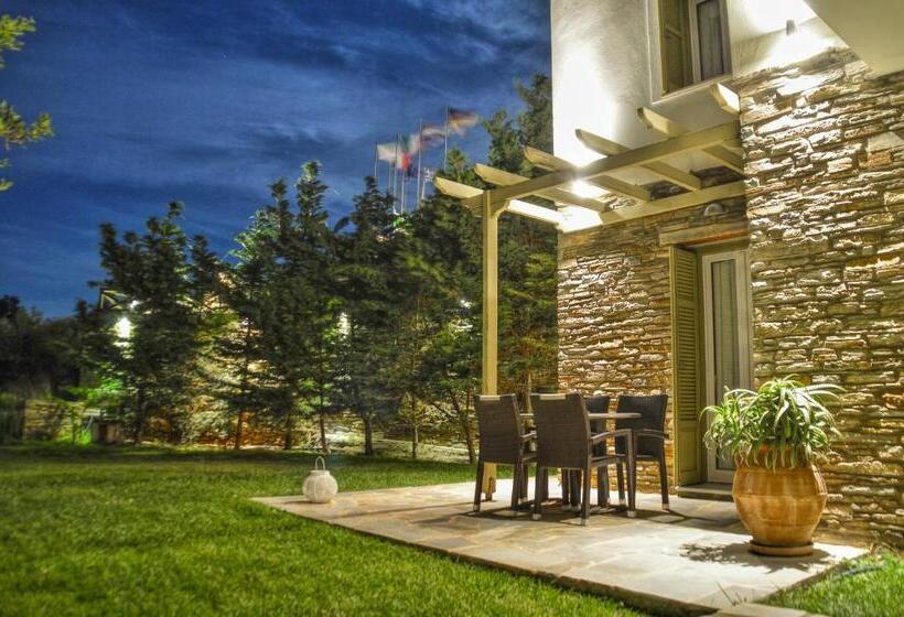 پانسیون Iro Suites