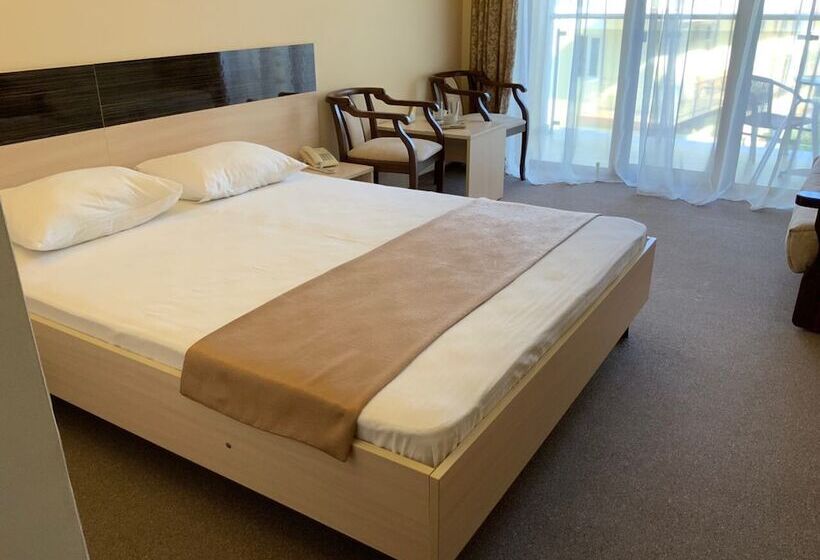 پانسیون Iva Guest House
