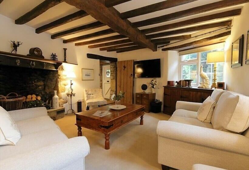 Pike Cottage