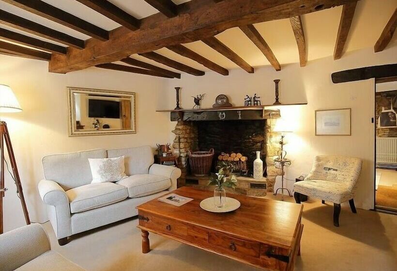 Pike Cottage