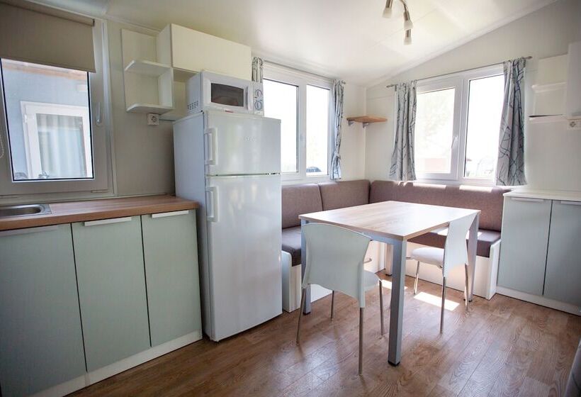 Курорт Pelso Camping