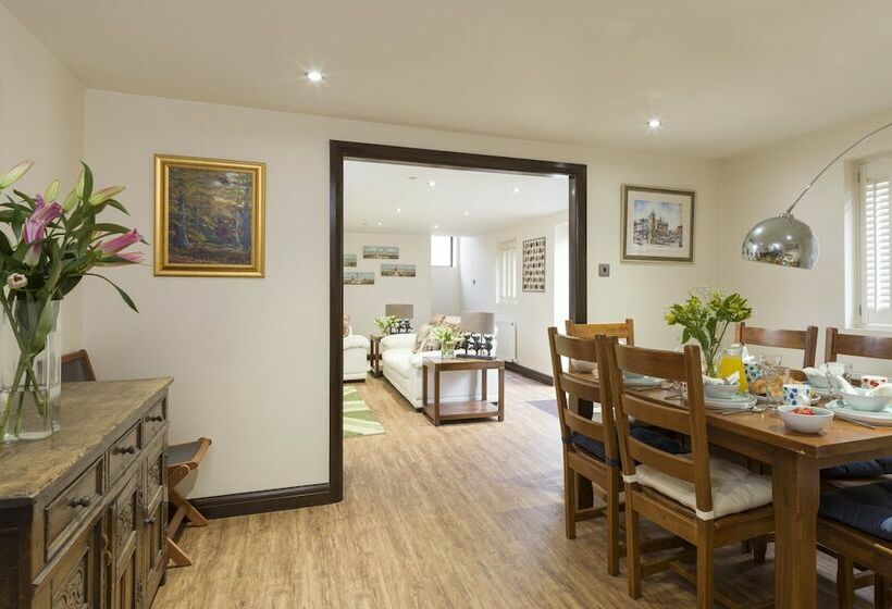 Rose Cottage, Filey