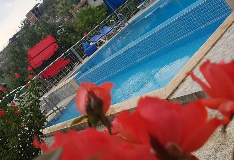Rose Hotel B&b