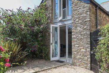Stable End Cottage