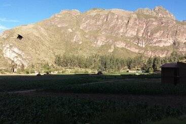 تختخواب و صبحانه Mamá Cocha Pisac Lodge House