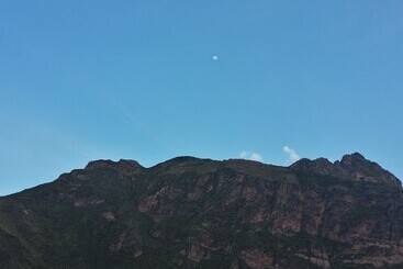 تختخواب و صبحانه Mamá Cocha Pisac Lodge House