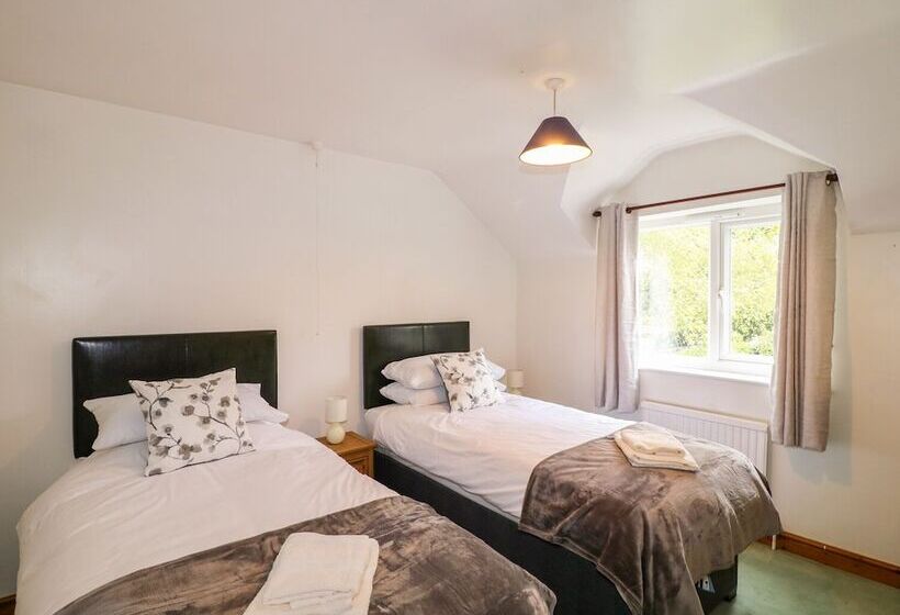 Cherry Tree Cottage