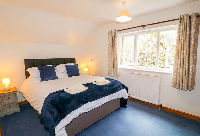 Cherry Tree Cottage