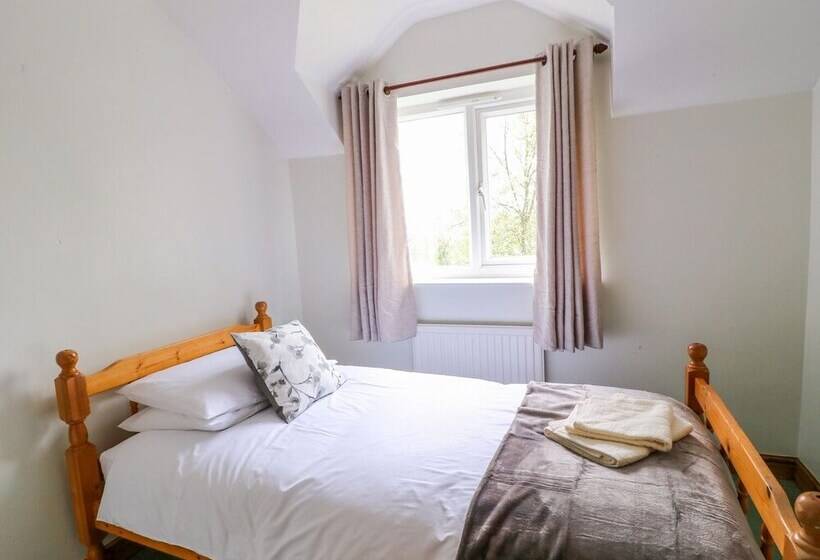 Cherry Tree Cottage