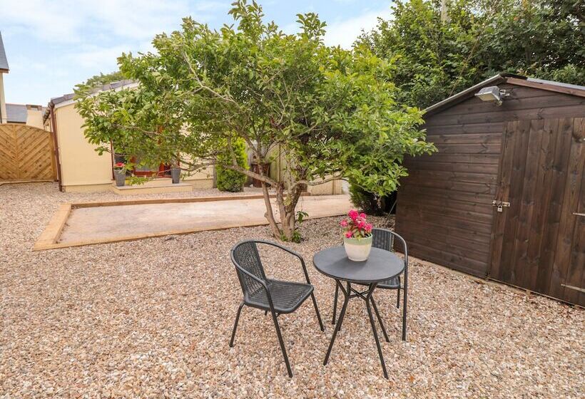 Eastdown Annexe