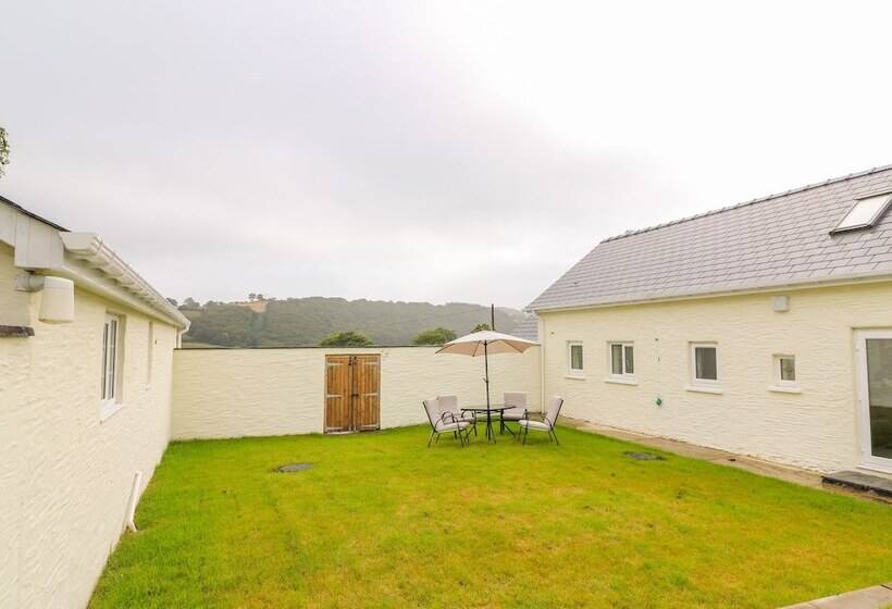 Hen Brynbedw