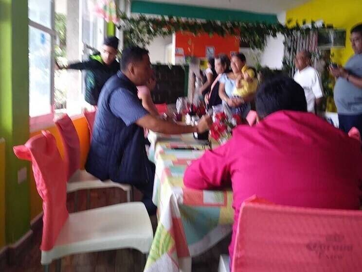 فندق La Cabaña Del Lago