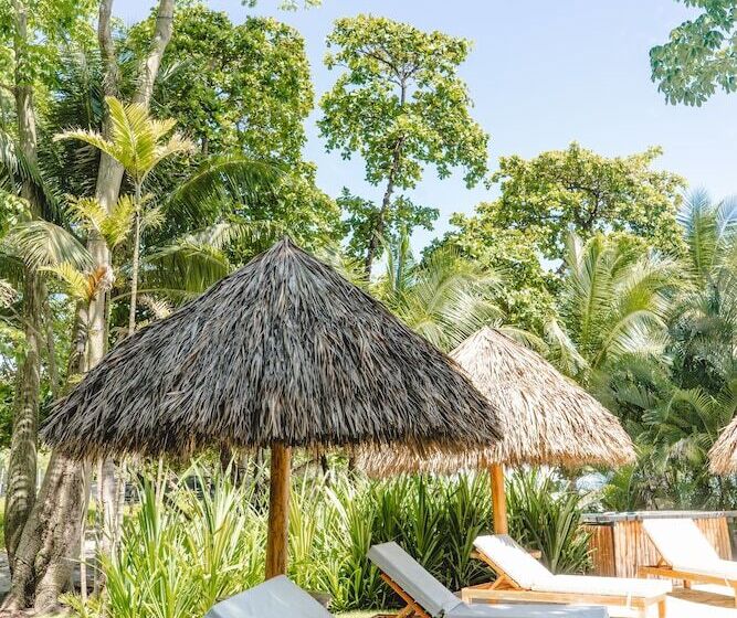 هتل Playa Cielo Beach Front