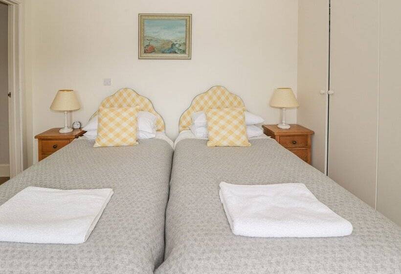 Keepers Cottage