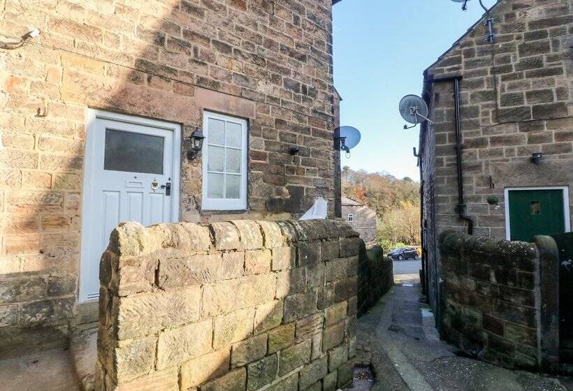 Milford Cottage