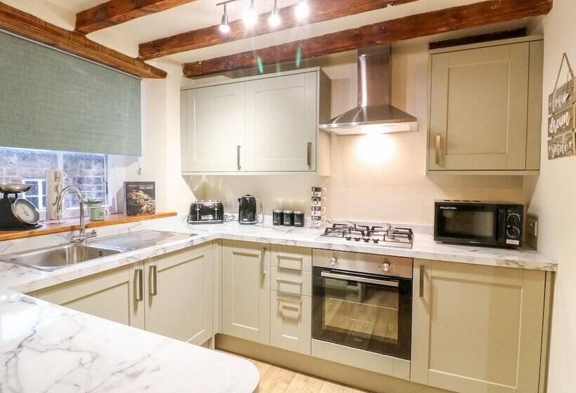 Milford Cottage