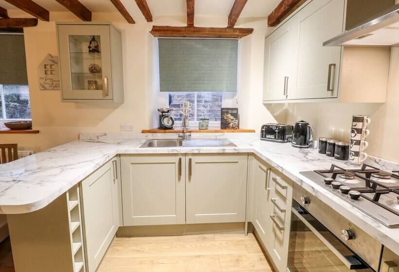 Milford Cottage