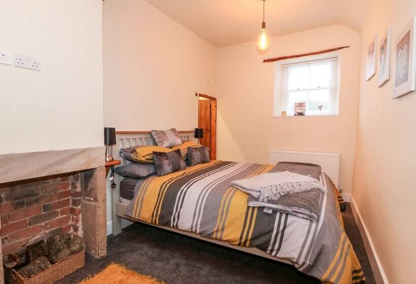 Milford Cottage