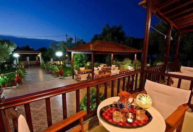 پانسیون Studios Filippos