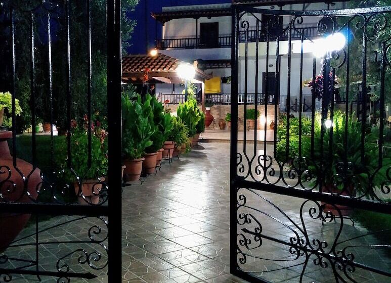 پانسیون Studios Filippos