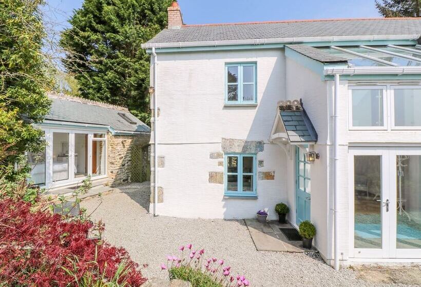 Scott's Cottage