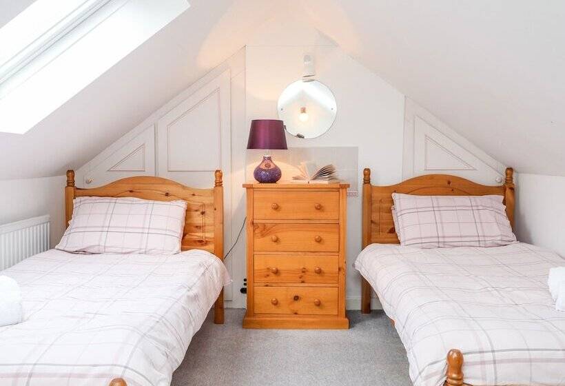 Sea View Cottage