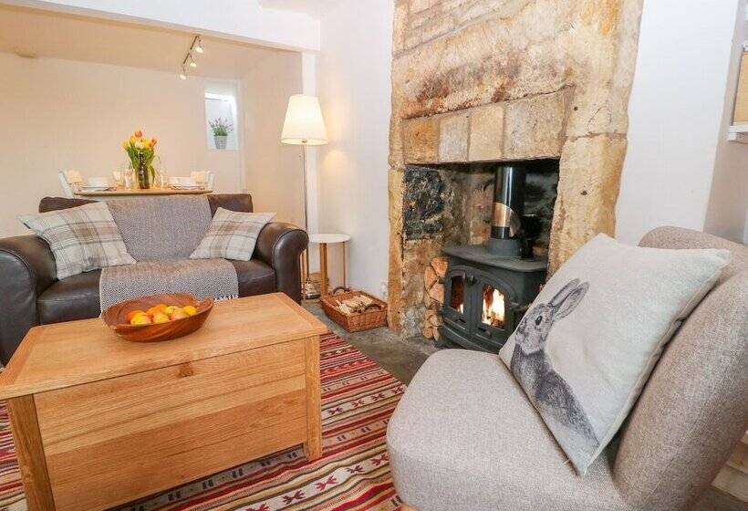 Thrower S Cottage