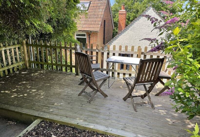 Tilly S Cottage