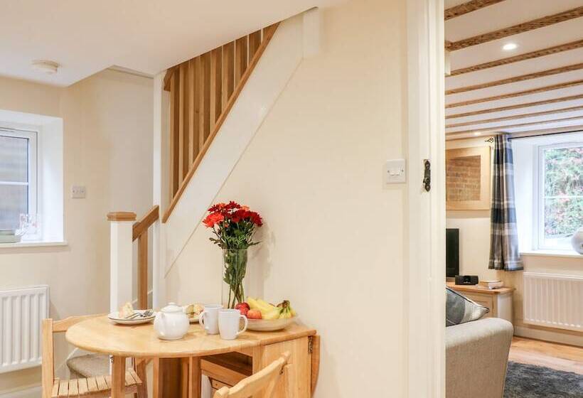 Tilly S Cottage