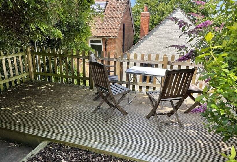 Tilly S Cottage
