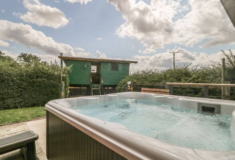Wayside Cottage