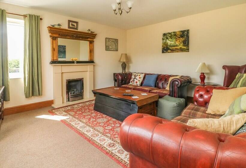 Wayside Cottage