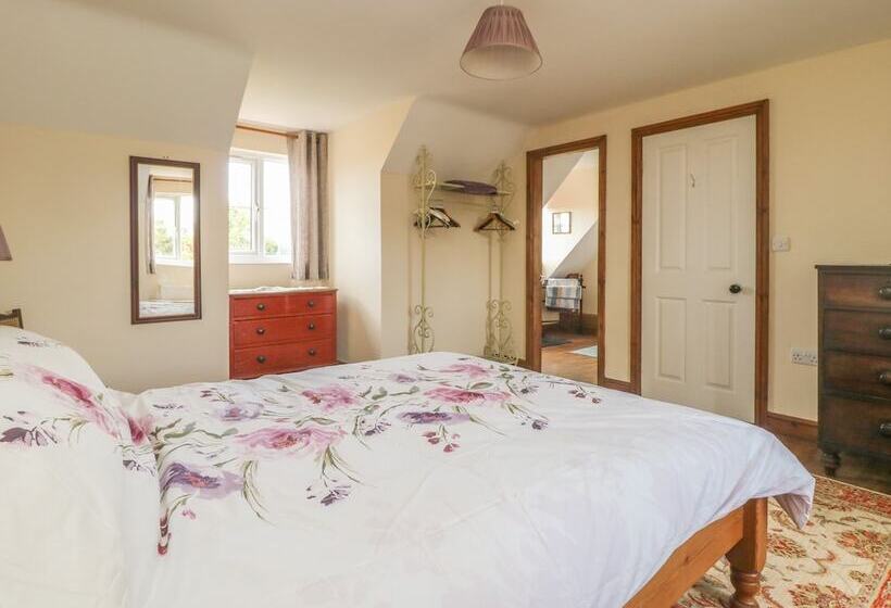Wayside Cottage