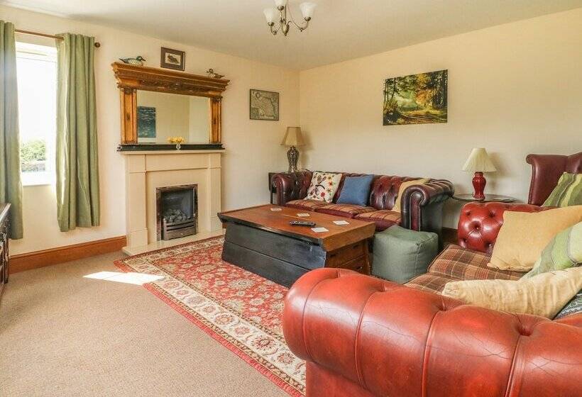 Wayside Cottage