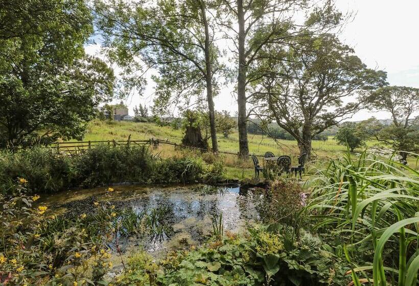 West Burnbank