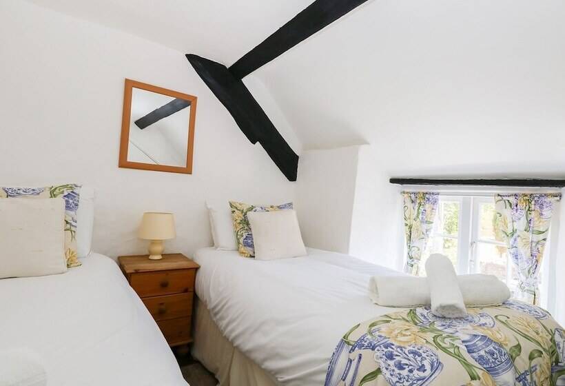 Apple Tree Cottage