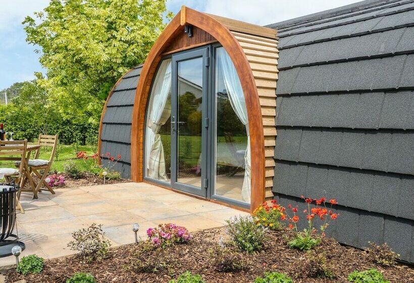 Chapel Pod