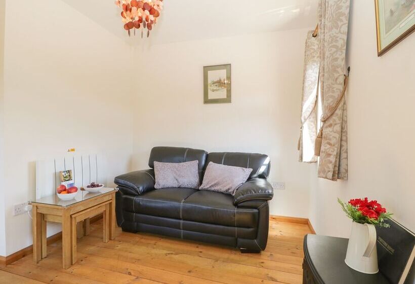 Cherry Lodge