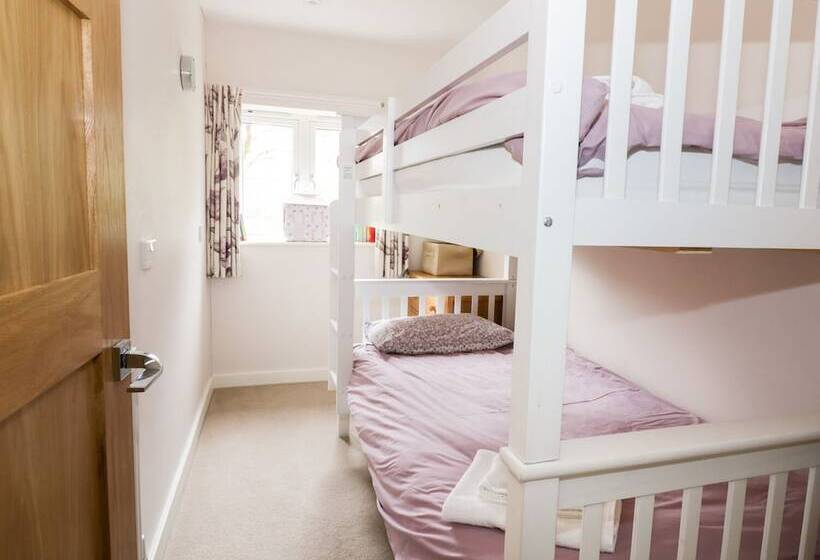 Cherry Tree Cottage