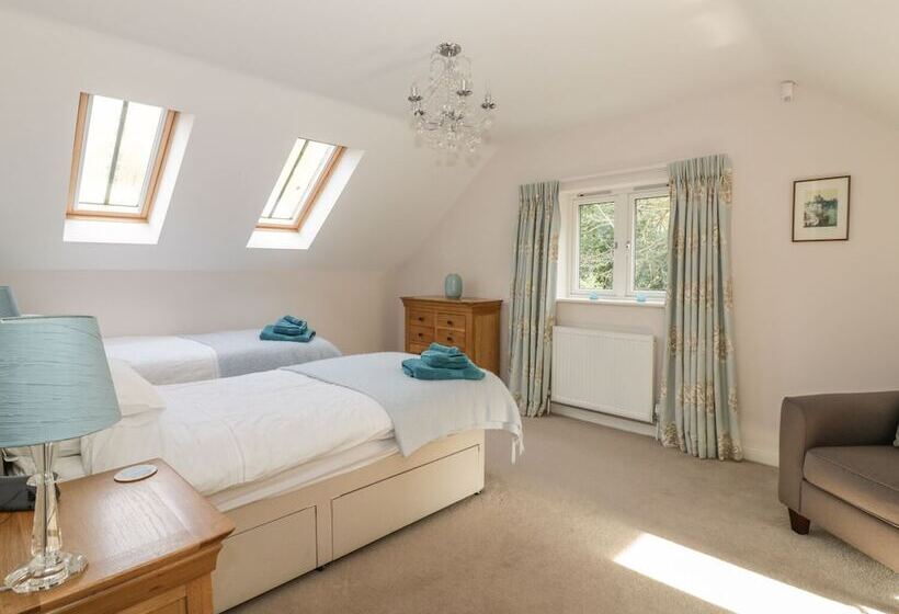 Cherry Tree Cottage