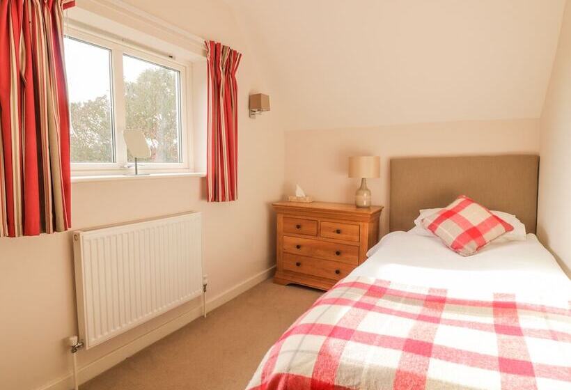 Cherry Tree Cottage