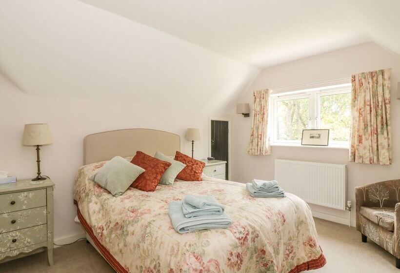 Cherry Tree Cottage