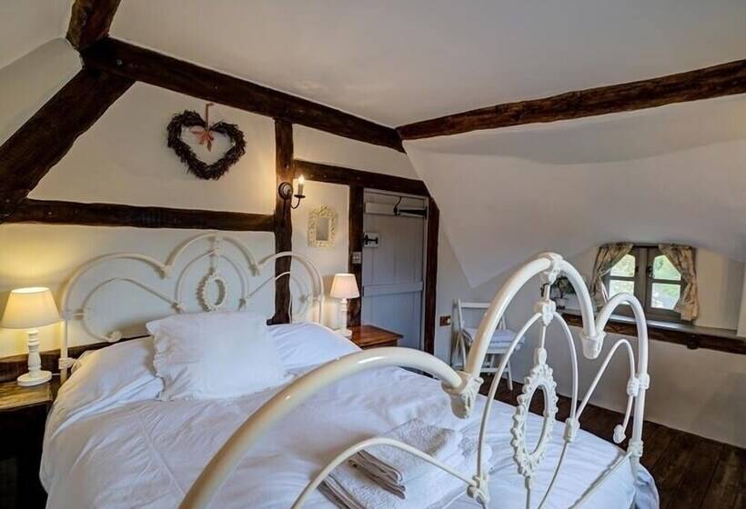 Cosy Cot
