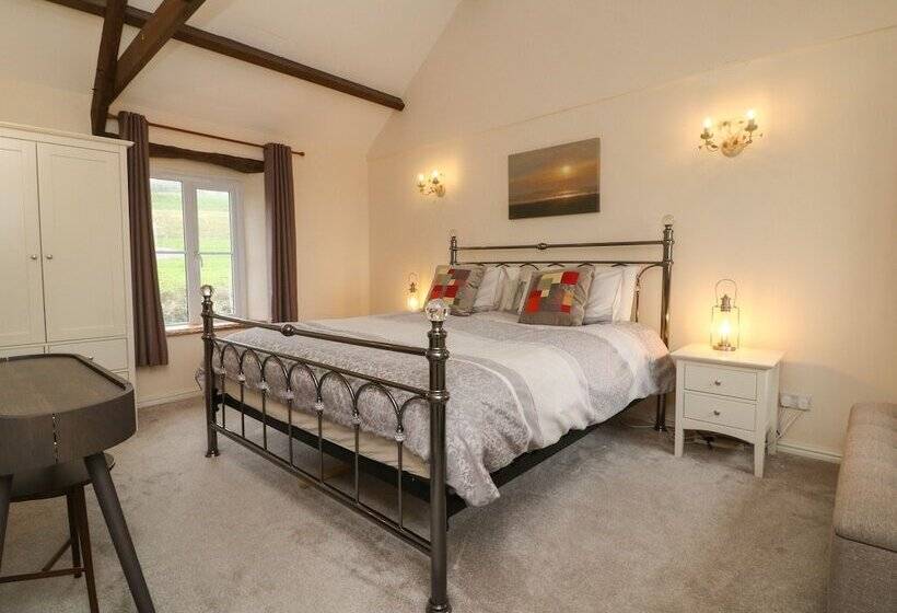 Easter Cottage