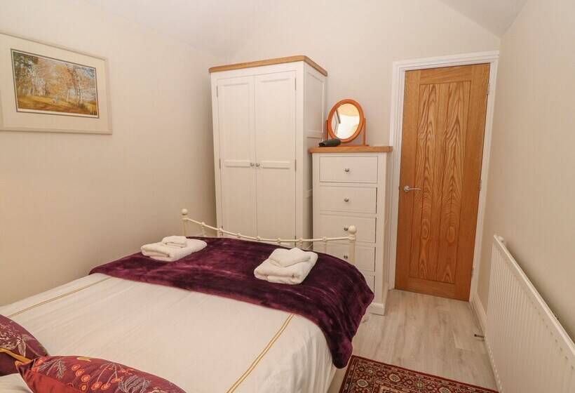 Fir Tree Cottage