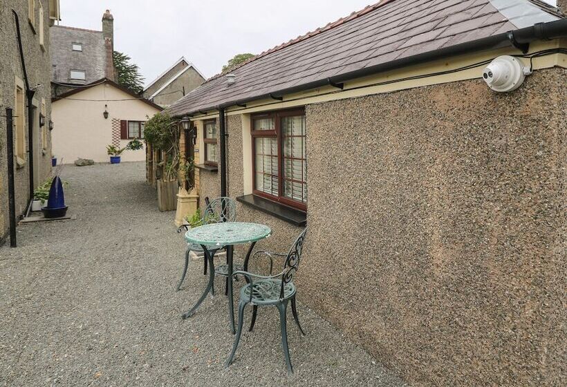 Fir Tree Cottage
