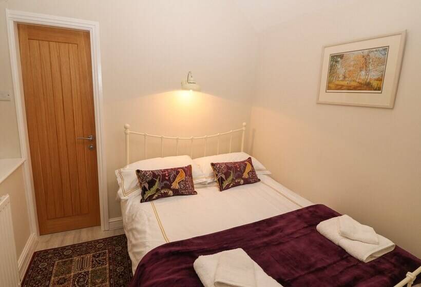 Fir Tree Cottage
