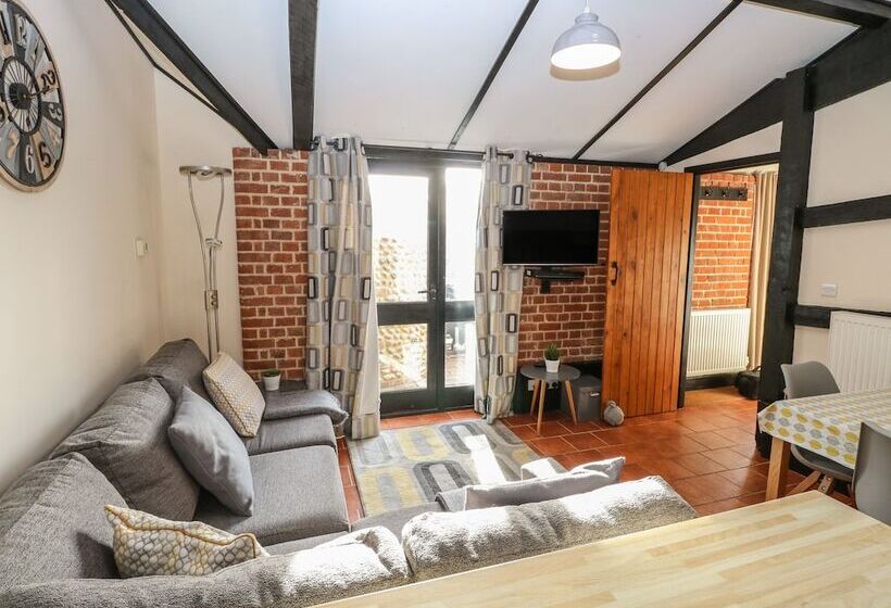 Hitchens Cottage