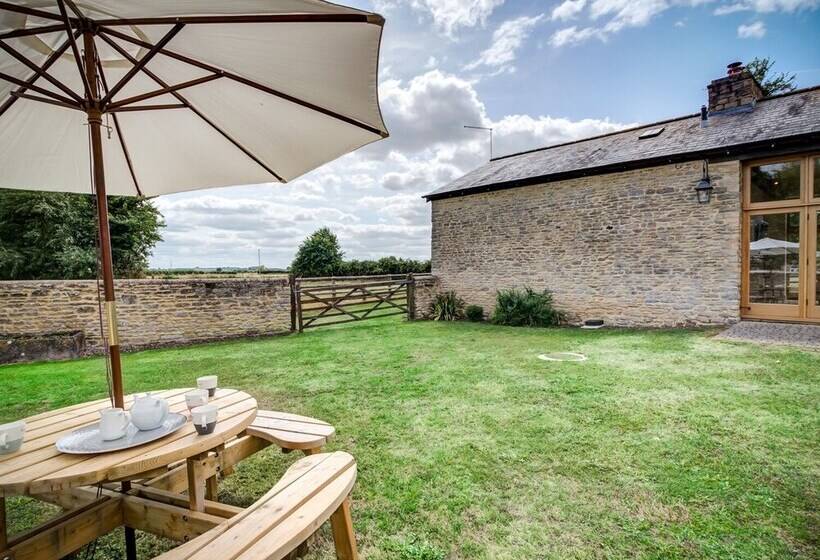 Lower Farm Barn